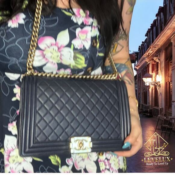 💎✨BEAUTIFUL✨💎Authentic CHANEL CC Boy Chain Shoulder Bag Dark Blue - Picture 3 of 16